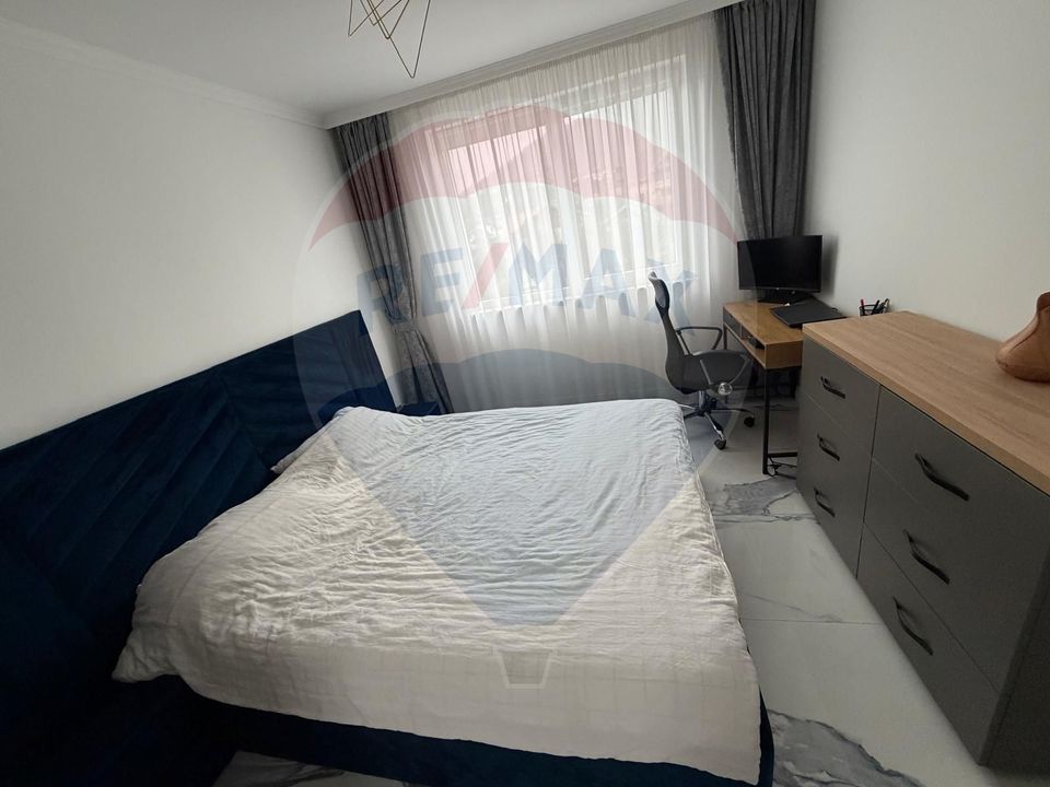 APARTAMENT etaj 1 -  LOC PARCARE-strada Salciei