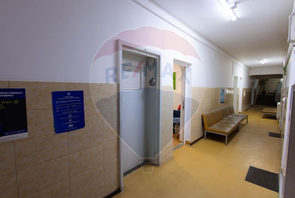 Spațiu medical de vânzare în zona Central - VATRA DORNEI