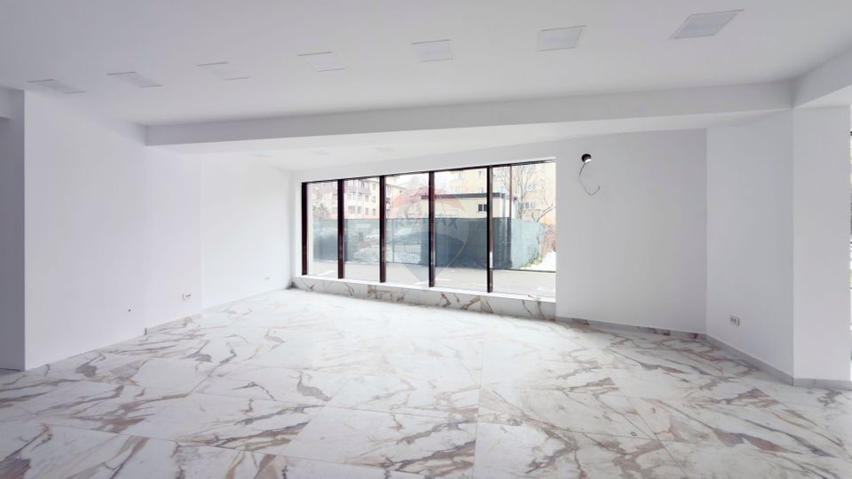 2025 Commercial space 200sqm | ROI 10% | 13 September