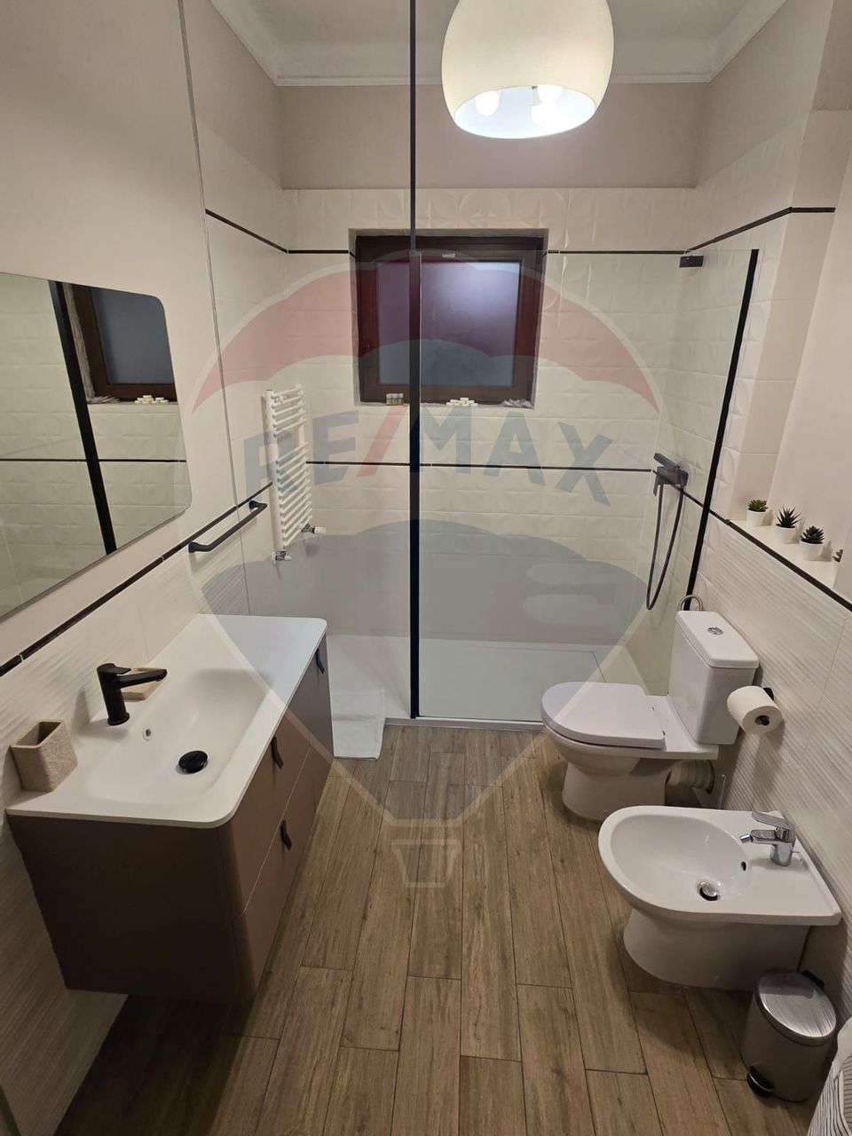 5 room Apartment for rent, Kiseleff area