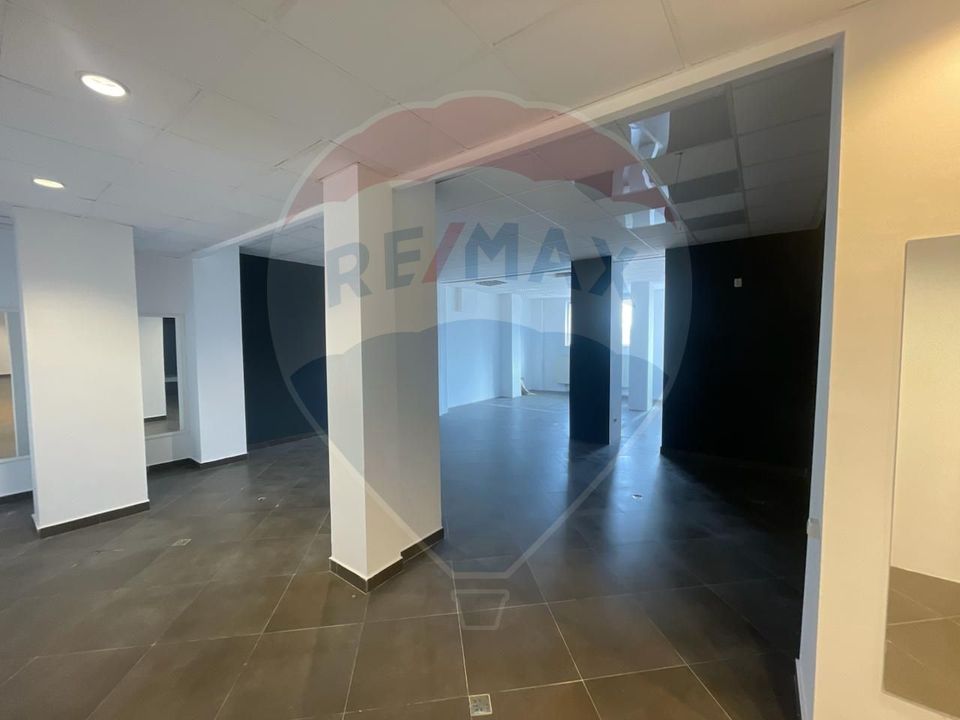 Spațiu comercial de 493mp de închiriat în zona Central