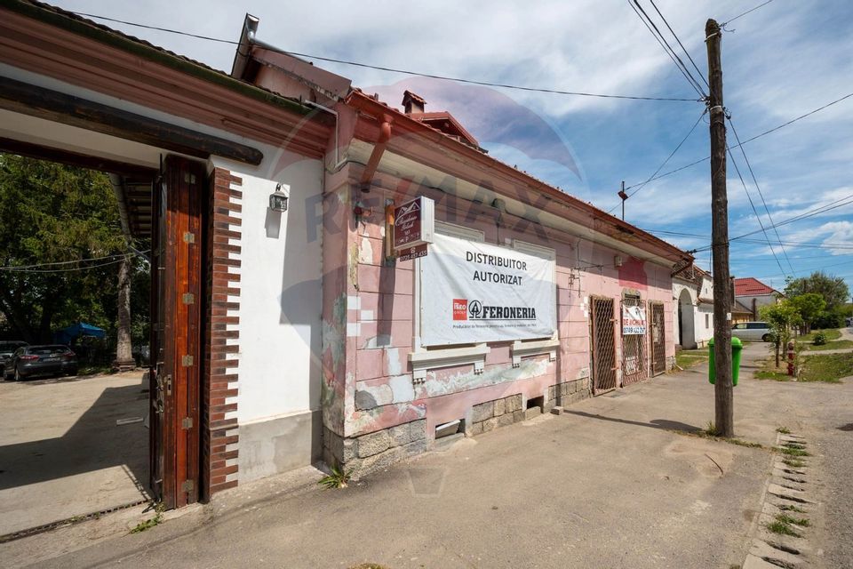 50sq.m Commercial Space for rent