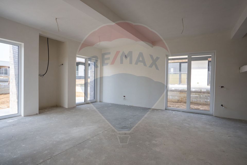 De vânzare casă 5 camere  în zona Dealuri Oradea