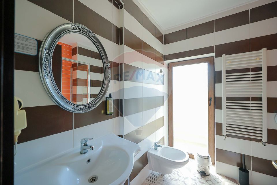 24 room Hotel / Pension for sale