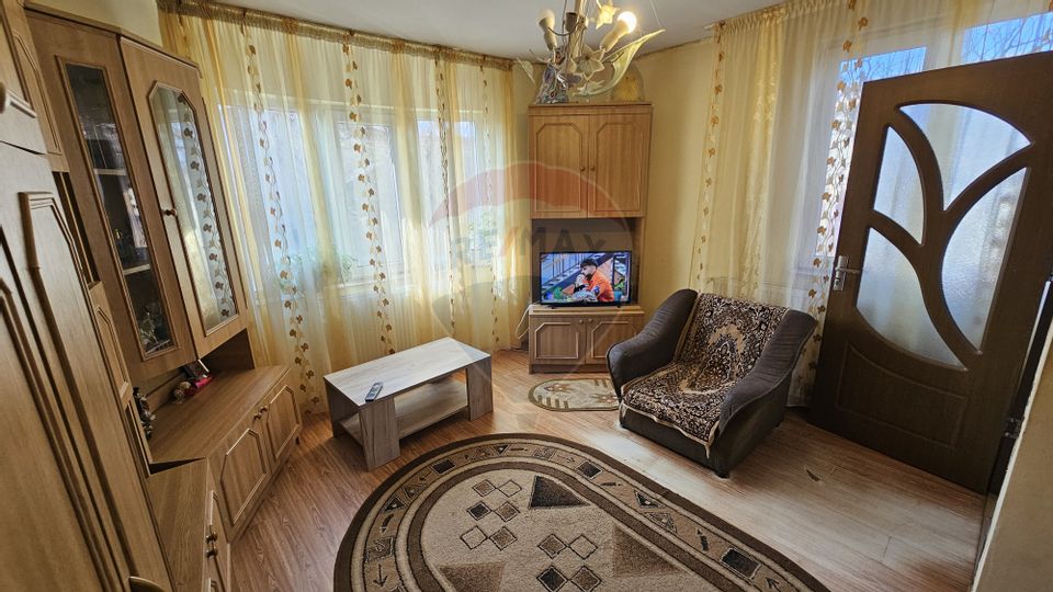 Casă / Vilă Bariera Valcii