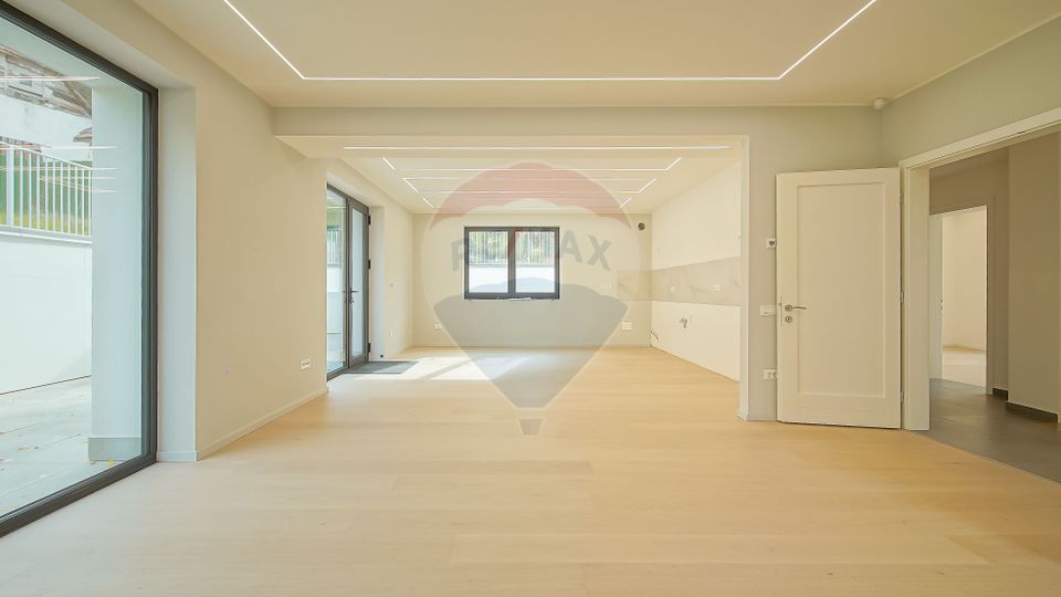 Armonie între tradiție și modernitate – Vilă contemporană în Brasov