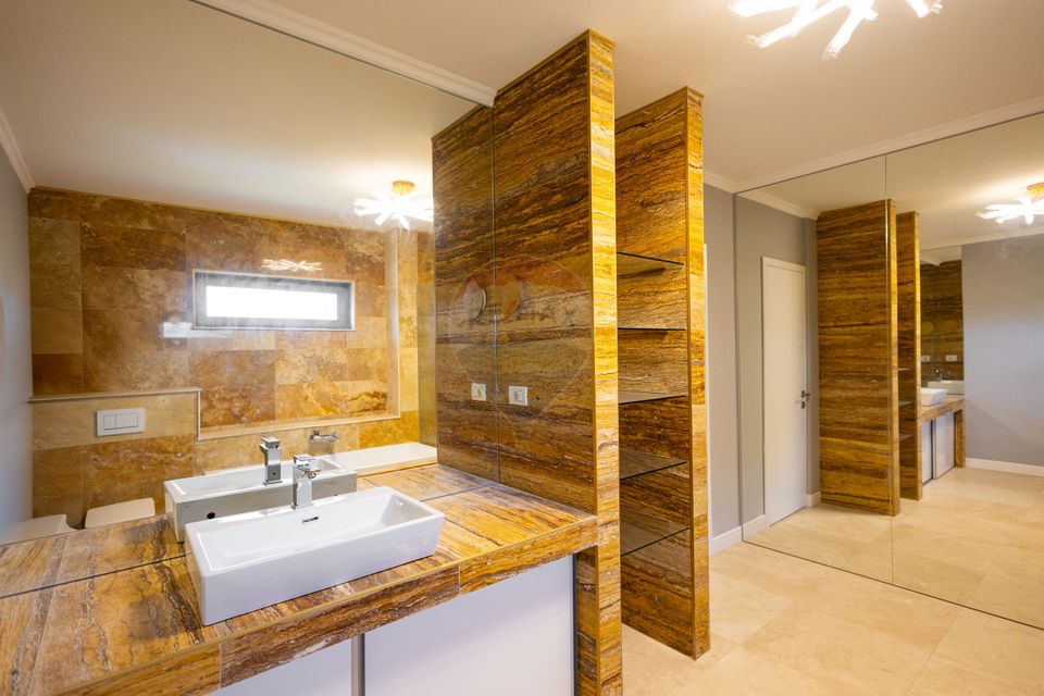 5 room House / Villa for sale