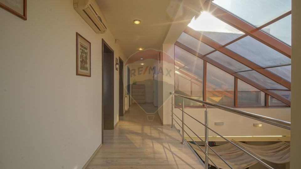 6 room House / Villa for sale