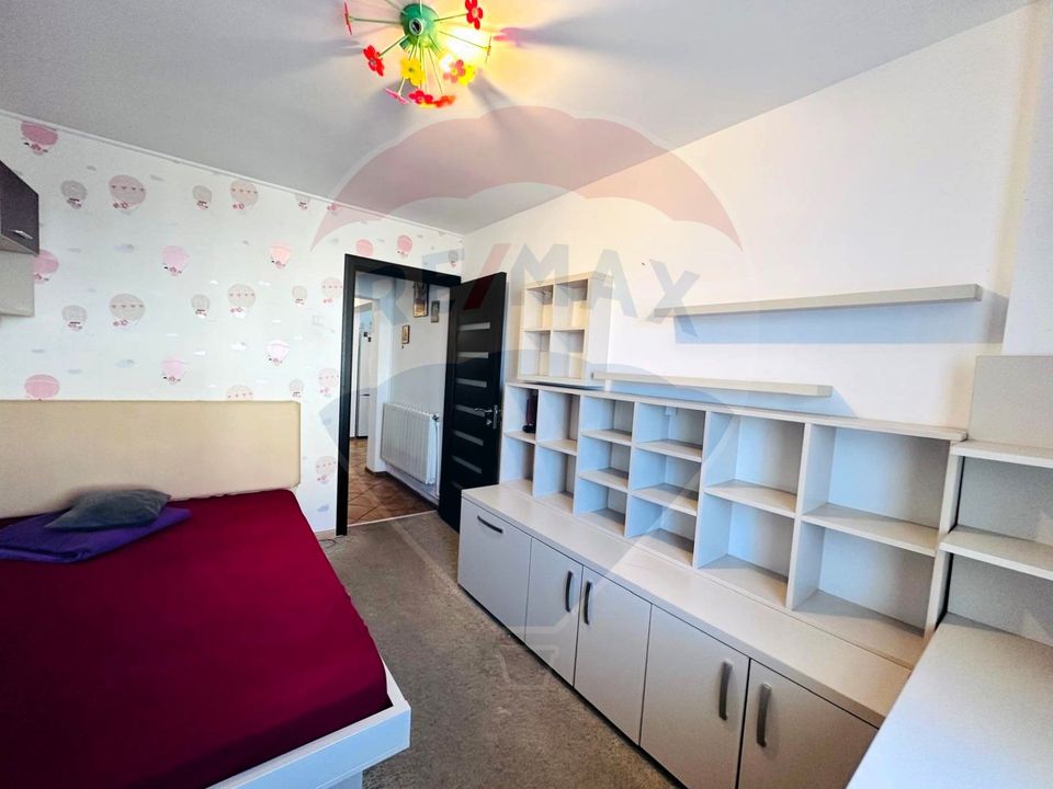 Apartament 3 Camere, 2 Bai de Inchiriat, 110 mp, terasa 33mp - Slatina