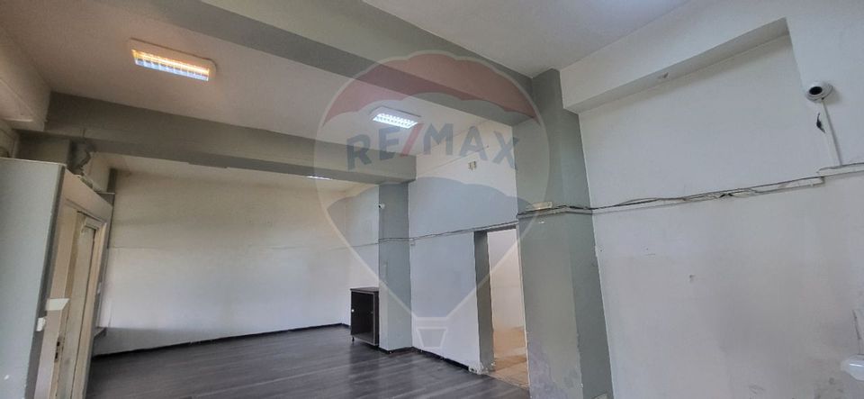 121sq.m Commercial Space for rent, Aradul Nou area