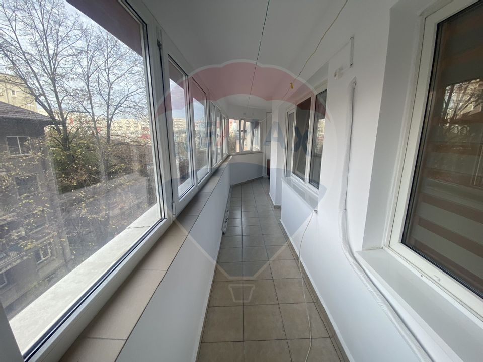 Apartament cu 3 camere de închiriat în zona Domenii