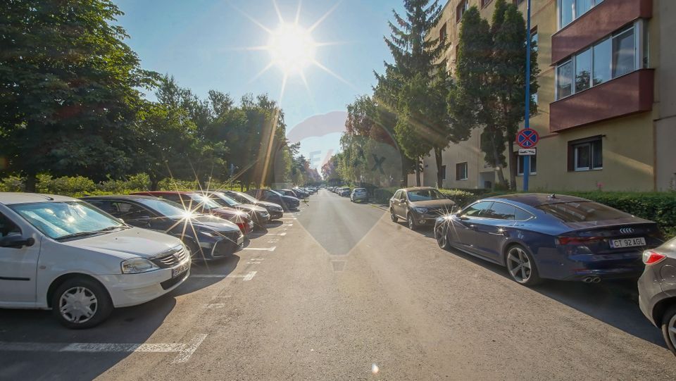 Apartament cu 2 camere Tractorul