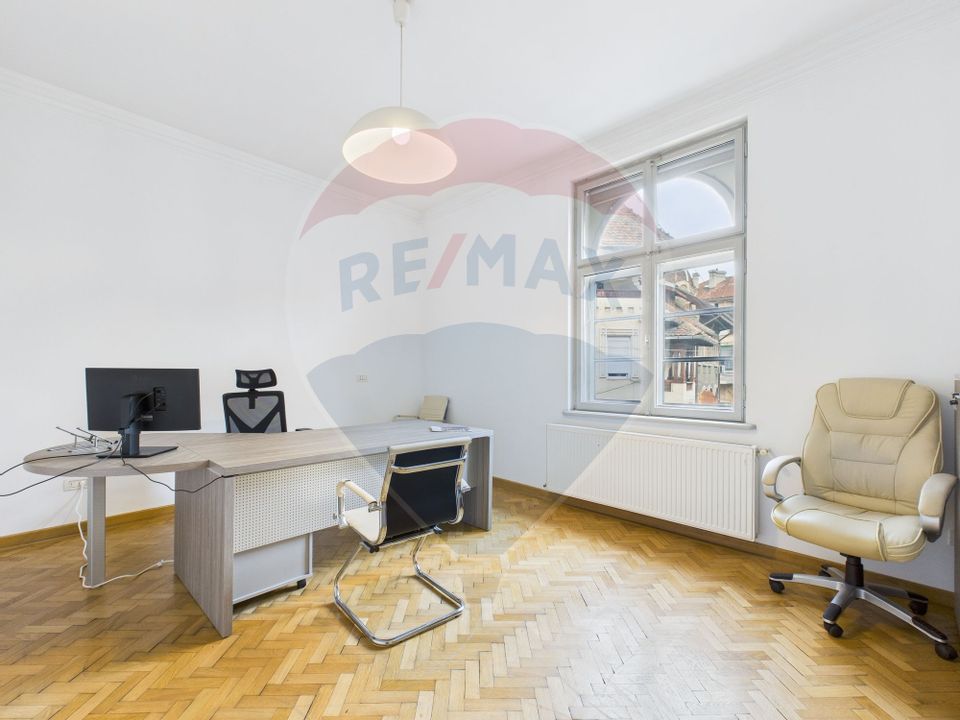 Vila interbelică cu personalitate