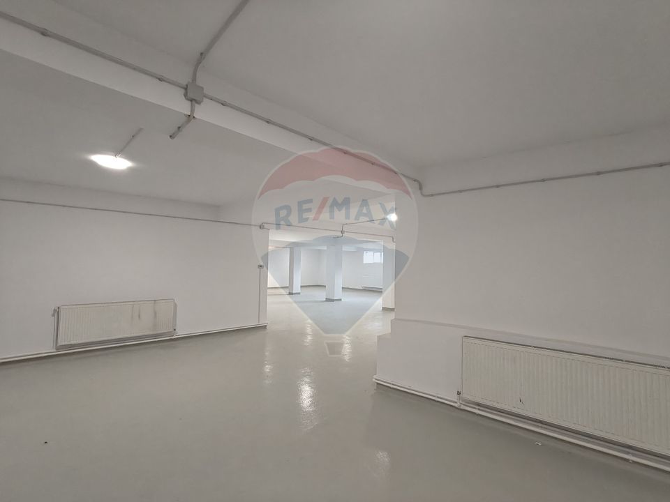 Spațiu comercial, 535.57mp de închiriat, zona autogara Gherla