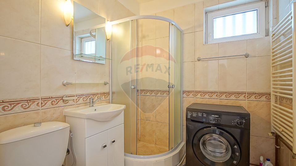 Apartament cu 2 camere de închiriat în zona Central