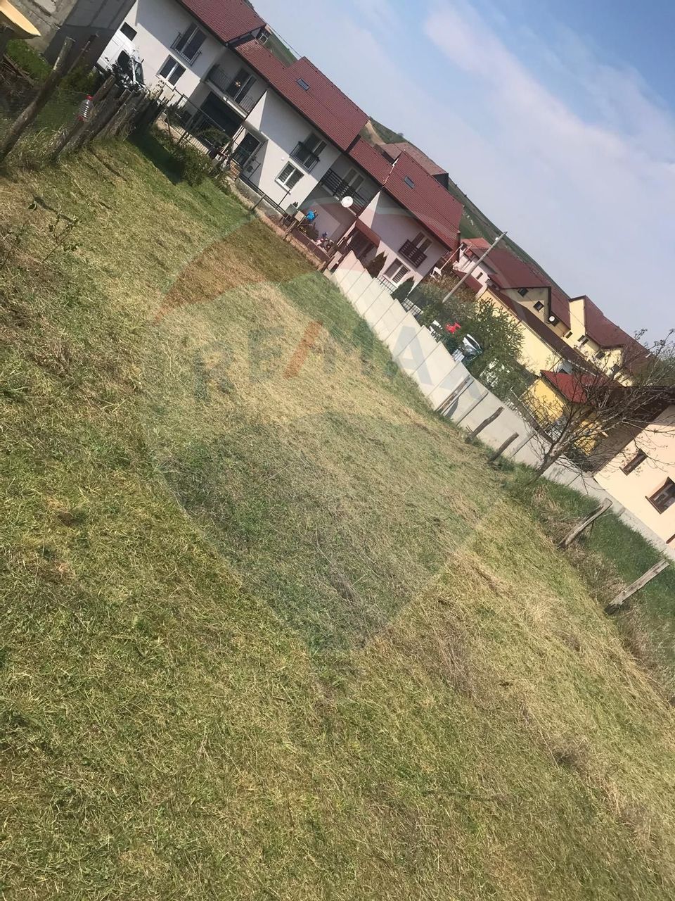 TEREN INTRAVILAN 500 MP DE VANZARE– SURA MARE JUD. SIBIU