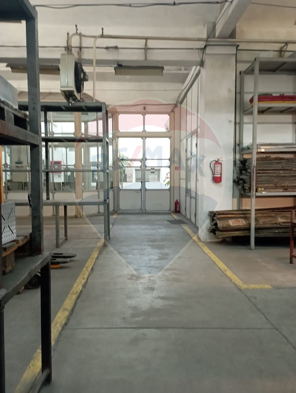 2,000sq.m Industrial Space for rent, Baicului area