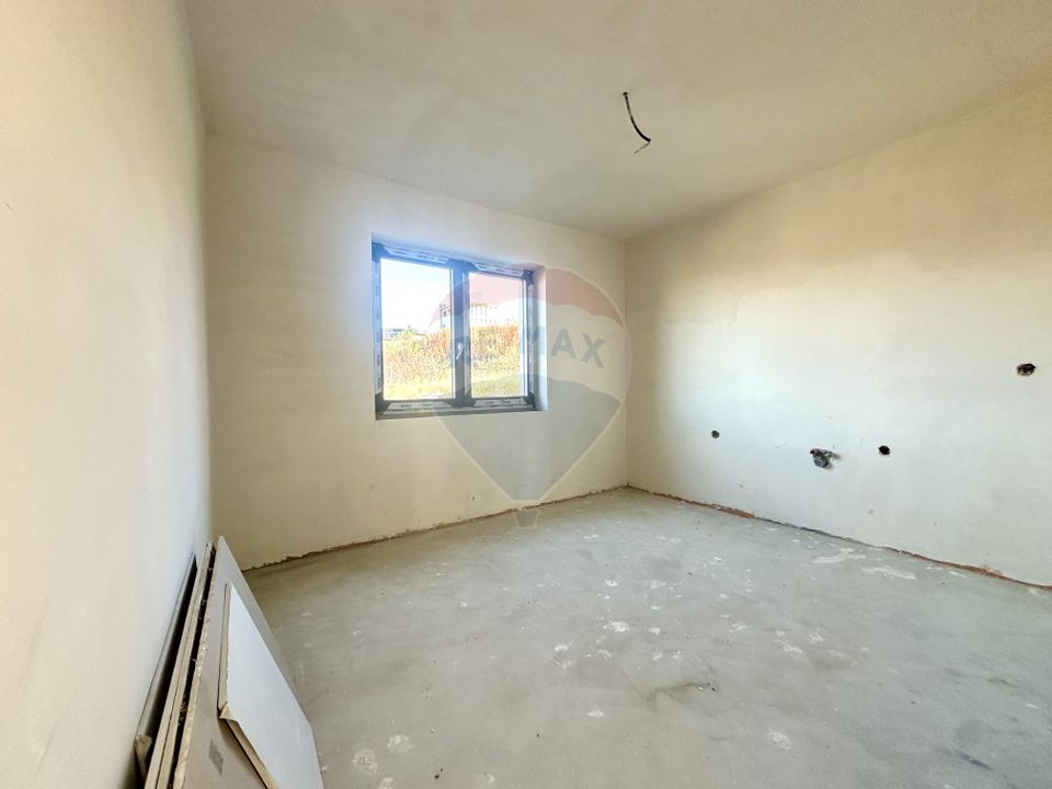 Casa individuala de vanzare in Salicea! 166 MP