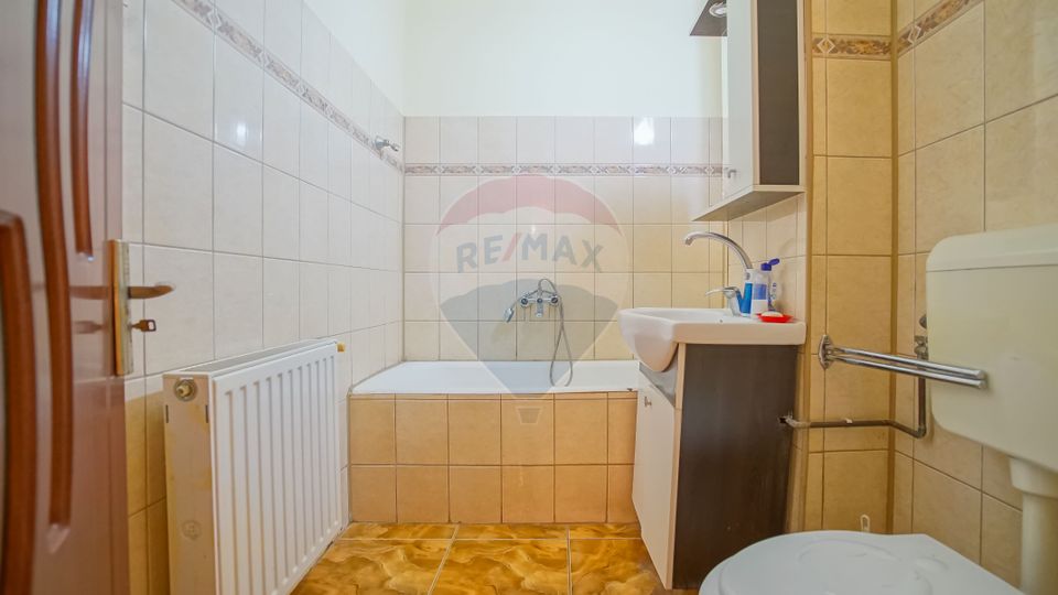 4 room Apartment for sale, Scriitorilor area