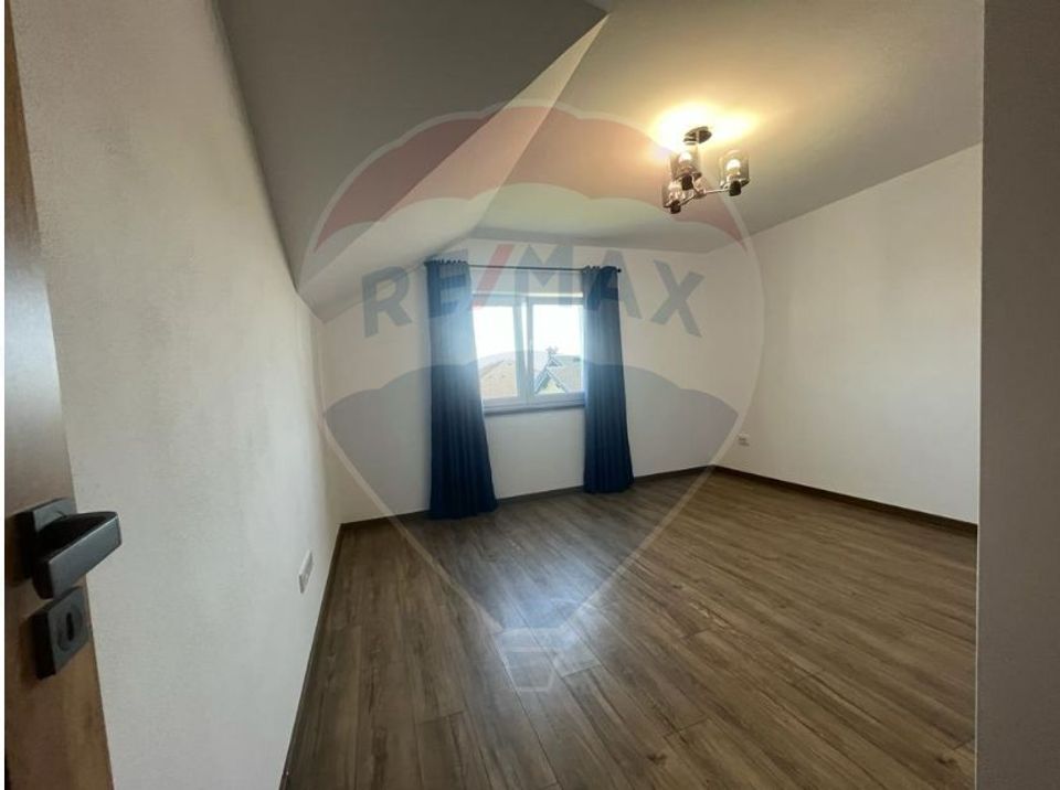 4 room Apartment for rent