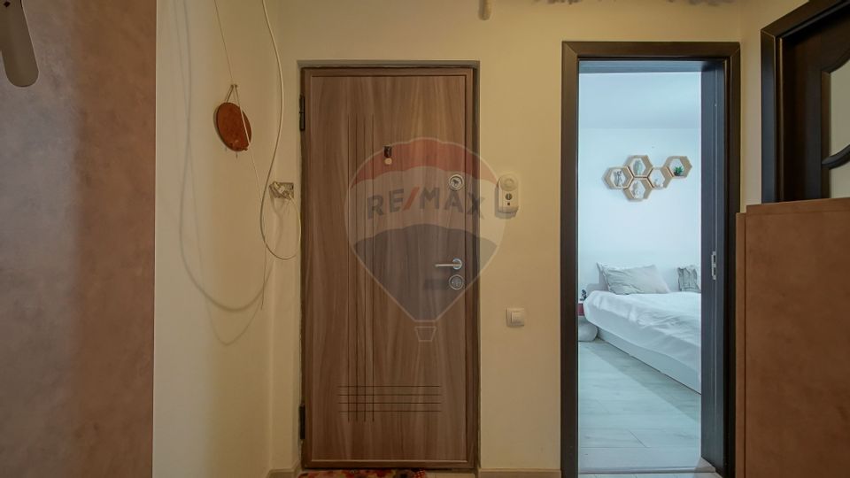 REZERVAT| APARTAMENT| 3 CAMERE| 2 BAI| ETAJ 1/4|