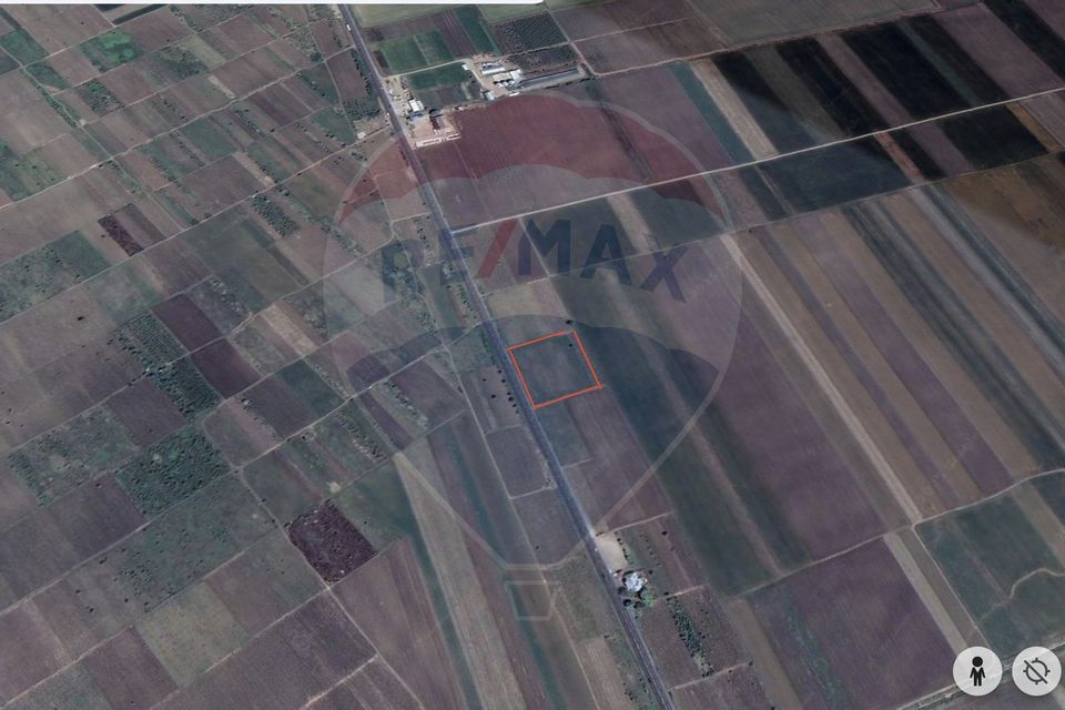 Land 9,000sqm Urechesti / DN E 85