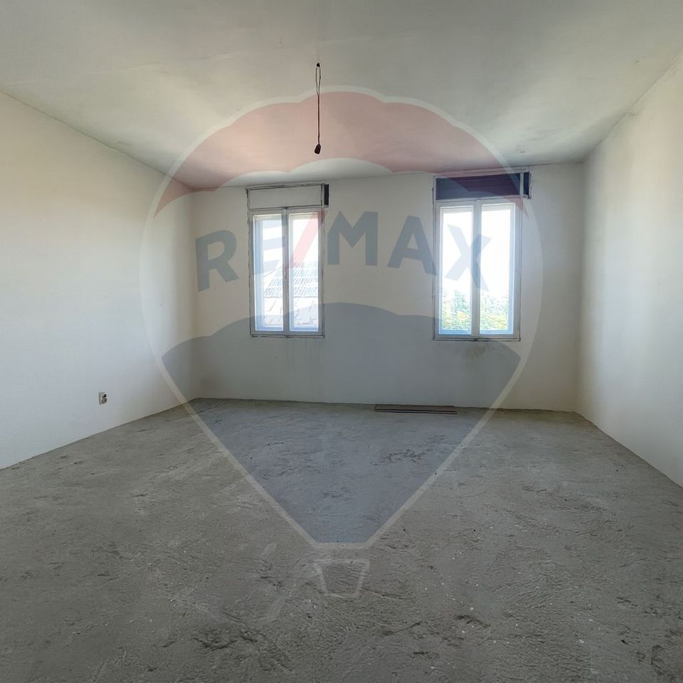 15 room House / Villa for sale, Elisabetin area