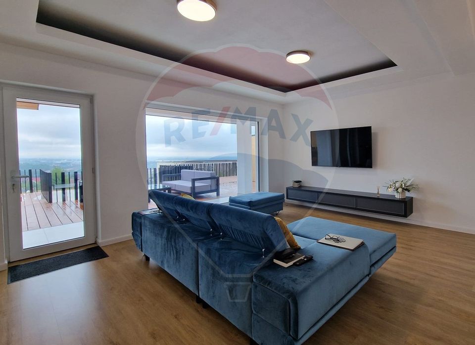 Casă / Vilă cu 3 camere de vânzare în Tautii-Magheraus