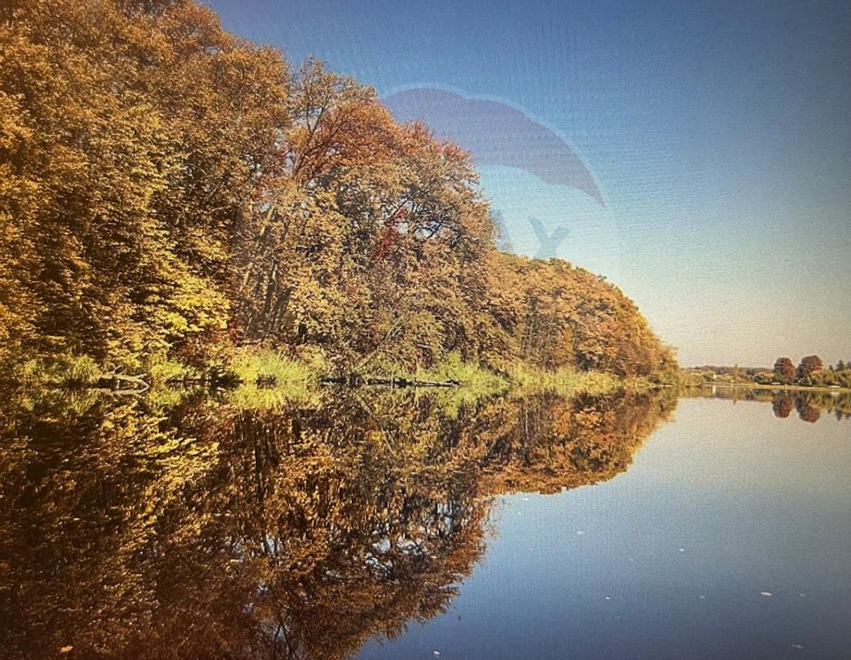 Teren cu deschidere la lac 1,430mp