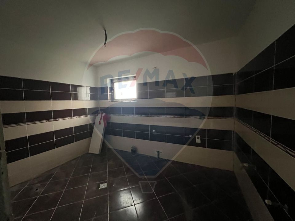 Casă 4 camere Rachitosu