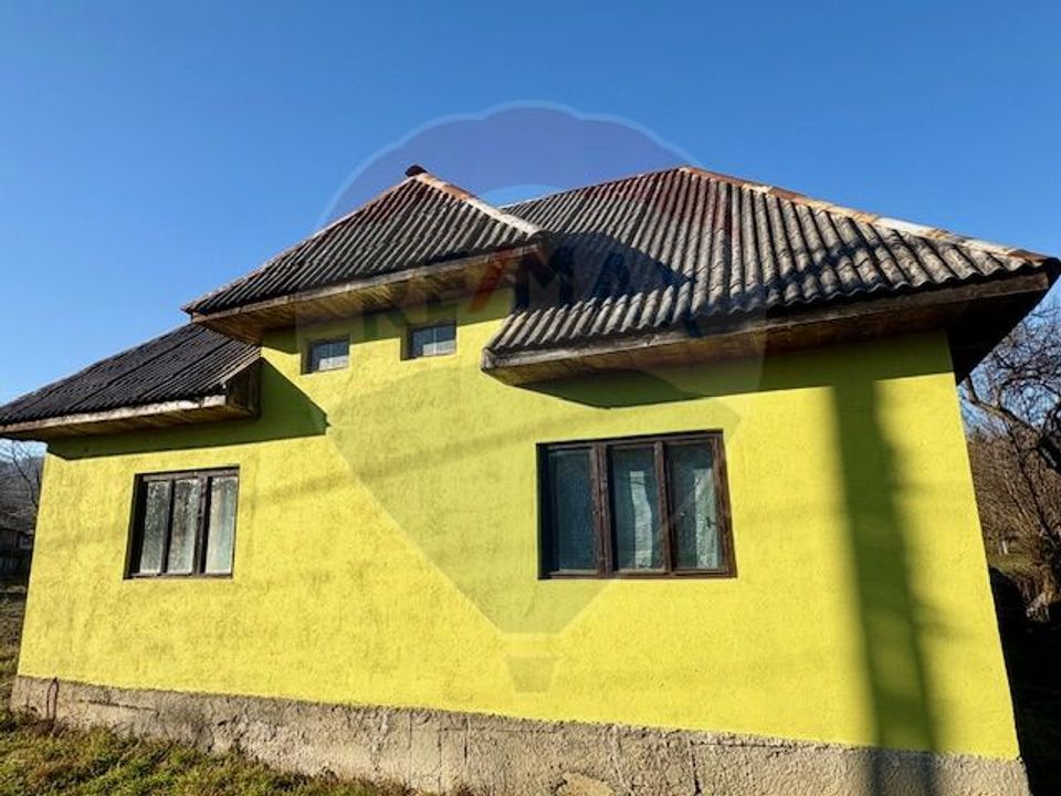 Casă / Vilă cu 3 camere de vânzare