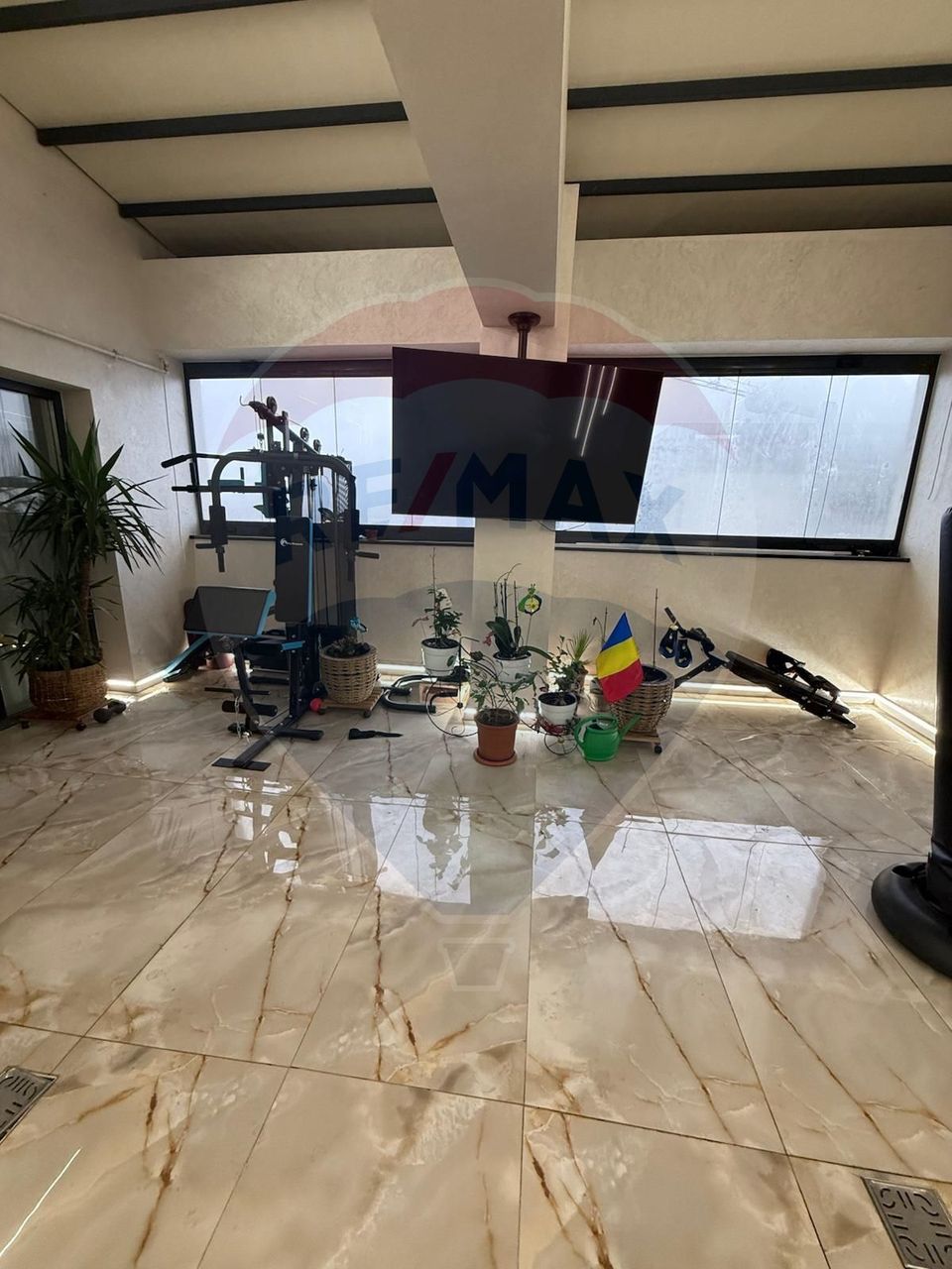 4 room Apartment for sale, Sarari area