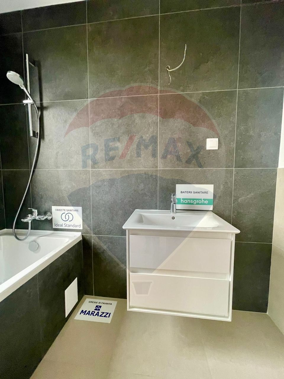 4 room House / Villa for sale, Pipera area