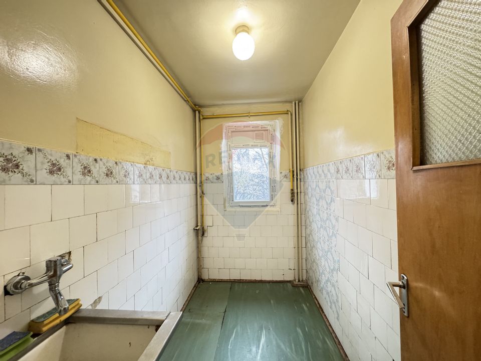 Apartament 2 camere de vanzare - Podul Giurgiului