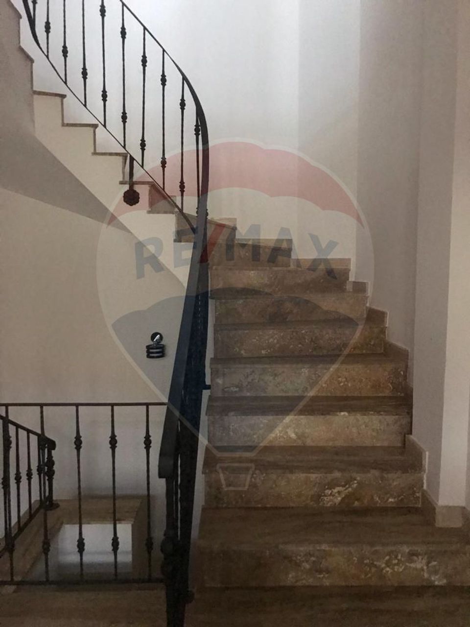 Spatiu comercial, vila luxoasa in Centrul Sibiului de inchiriat