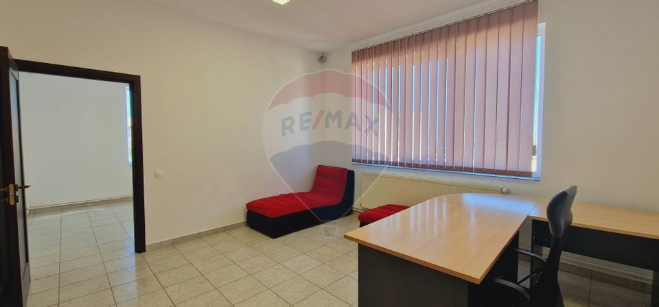 Birou de închiriat Brașov 35 mp, Uzina 2, cu parcare