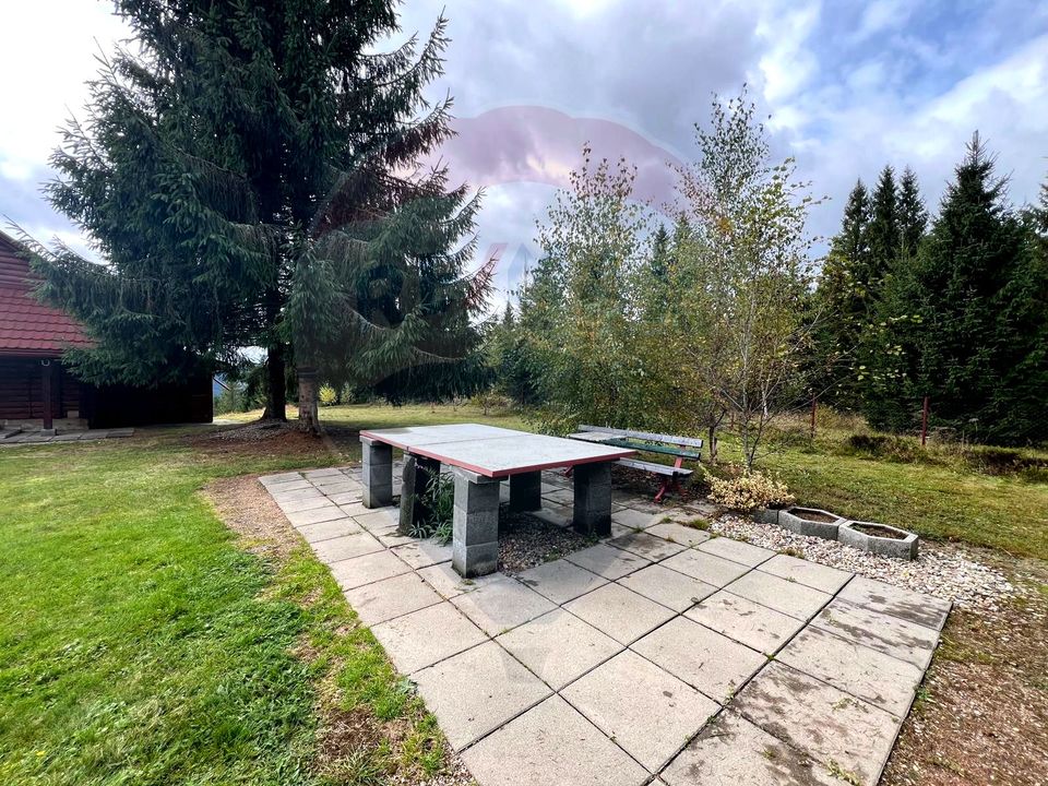 Casă de vacanță, de vânzare, pretabilă locuință sau afacere hotelieră