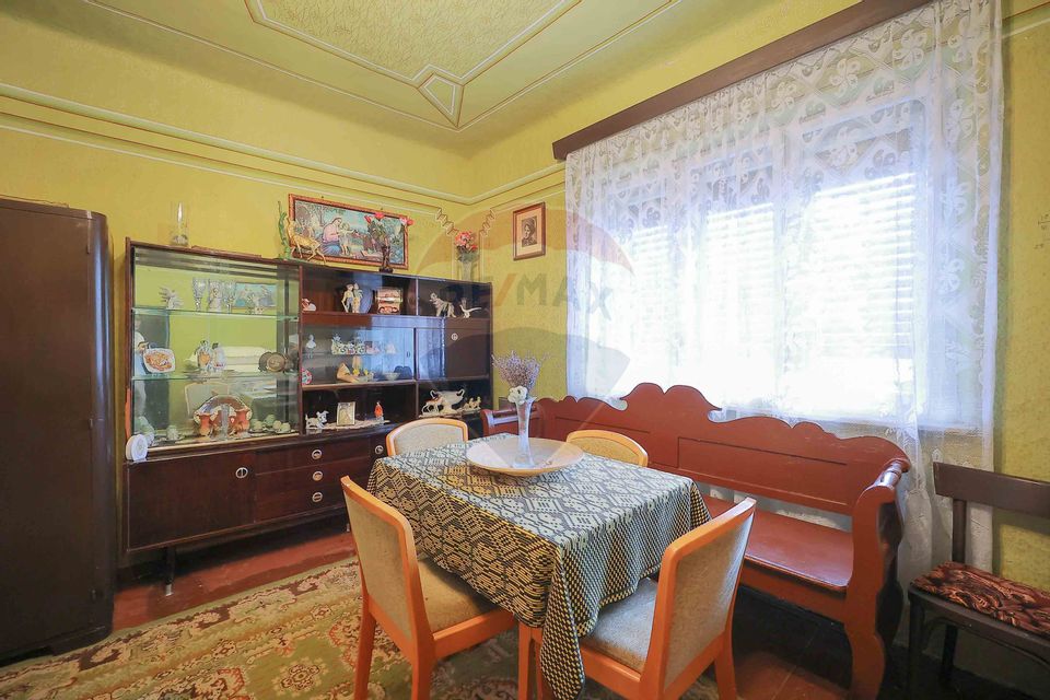 De vânzare Casā + Teren 2685 mp Intravilan, Betfia, Bihor