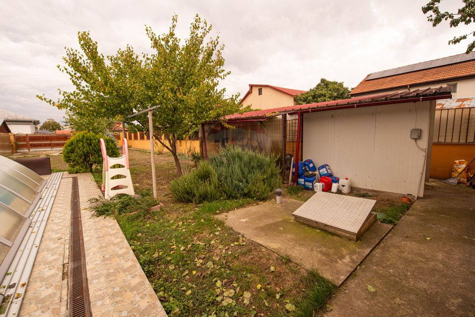 Casa de vanzare 240 mp utili , 6 camere,  teren 1000 mp, Calarasi