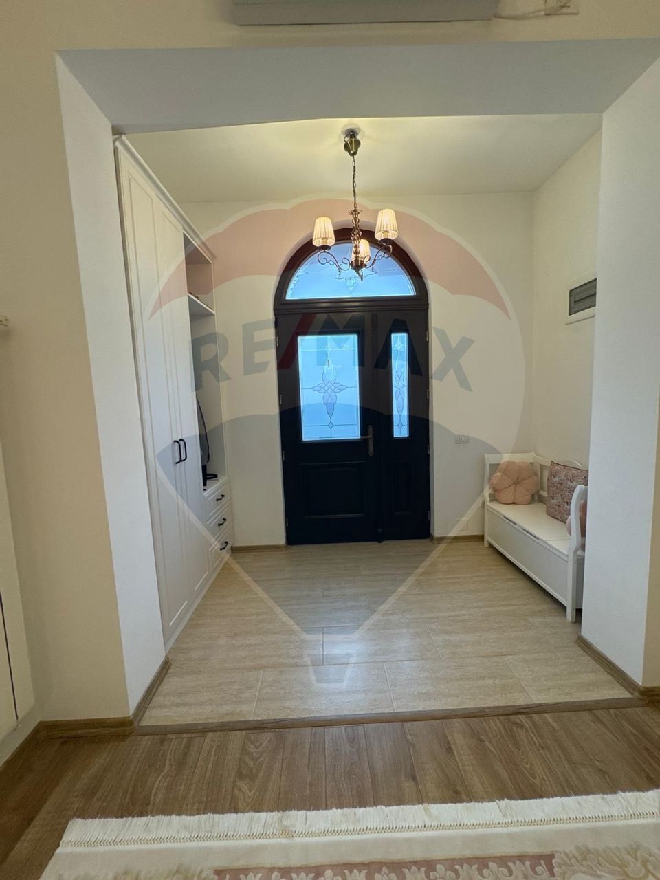 Casă stil boieresc,zona centrala, teren 450mp, comision zero