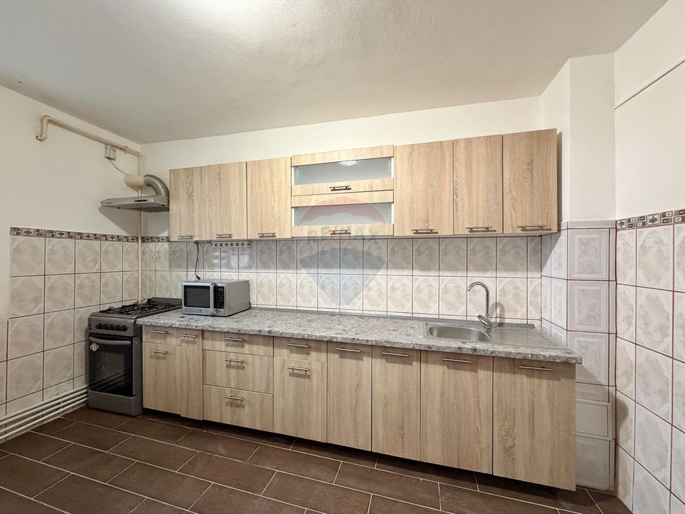 3 room Apartment for rent, Centura Sud area