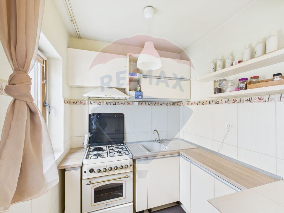 Casa spatioasa cu 5 camere si curte amenajata – Chitila