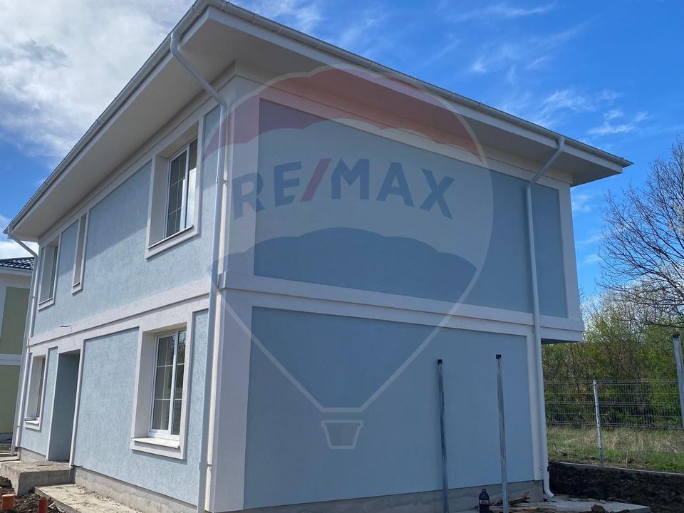 4 room House / Villa for sale, Nord area